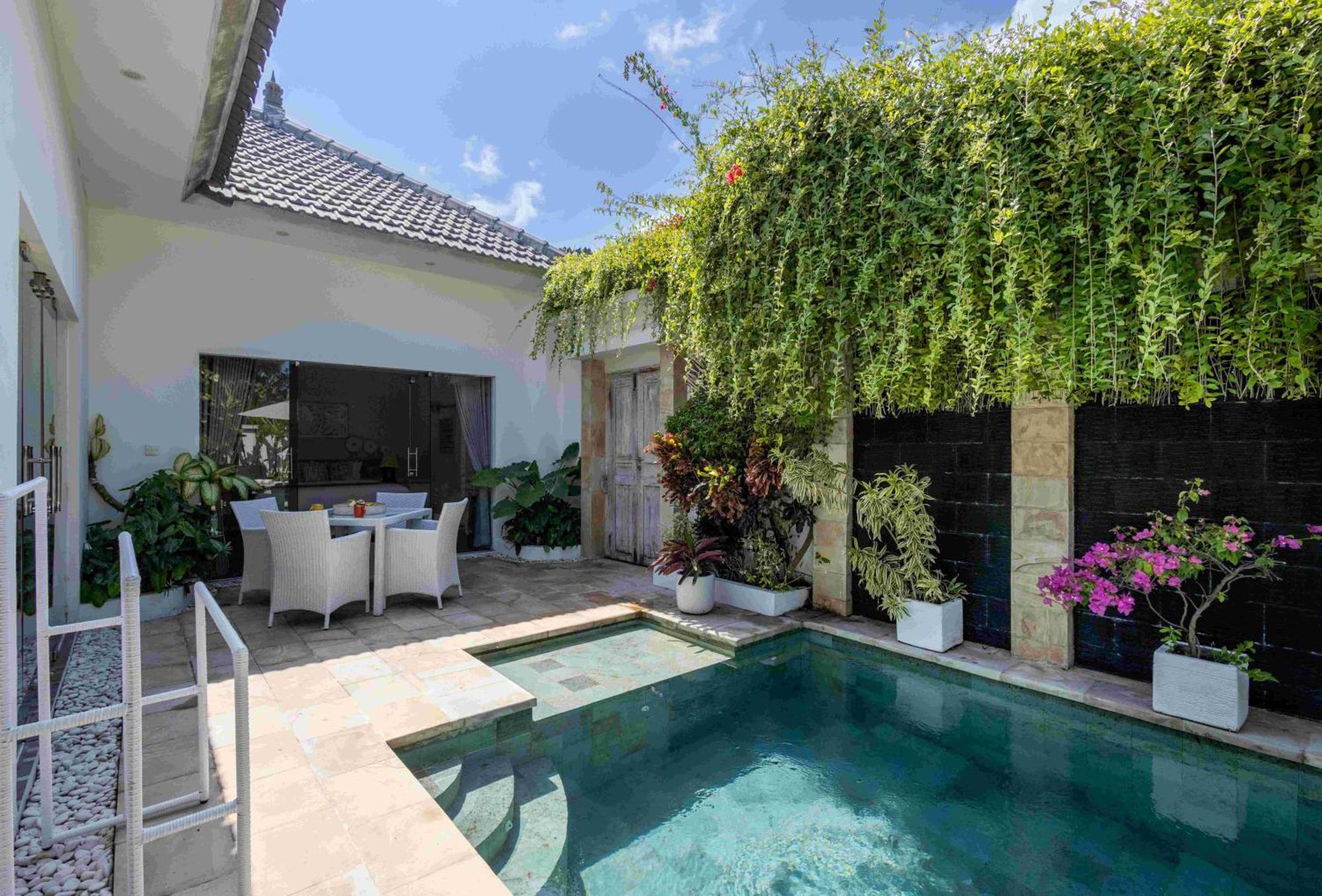 Charming, Villa Sofie - Central Sanur With Refreshing Pool Екстериор снимка