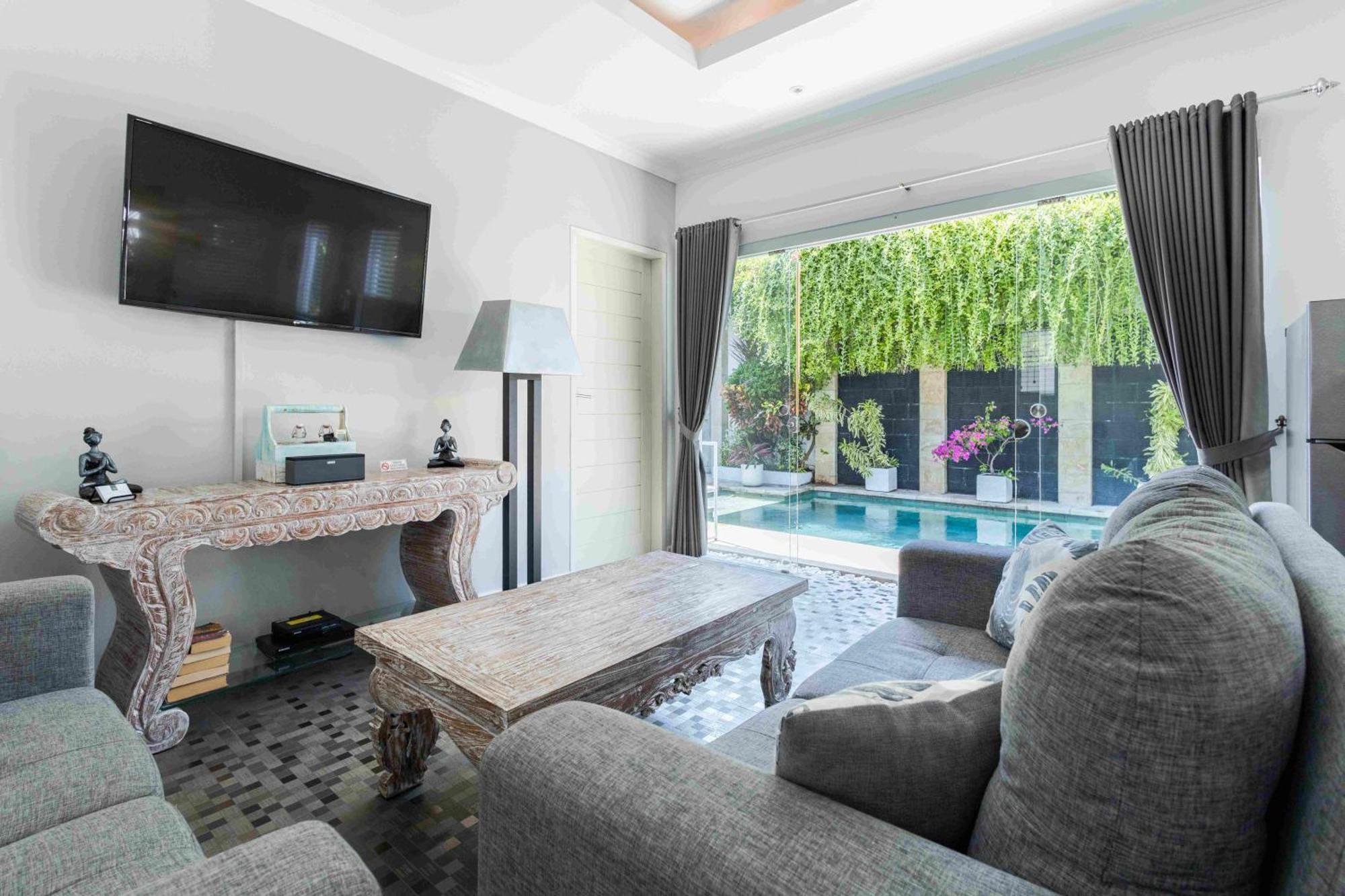 Charming, Villa Sofie - Central Sanur With Refreshing Pool Екстериор снимка